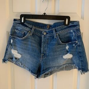 7 For All Mankind Wave Hem Boyfriend Shorts